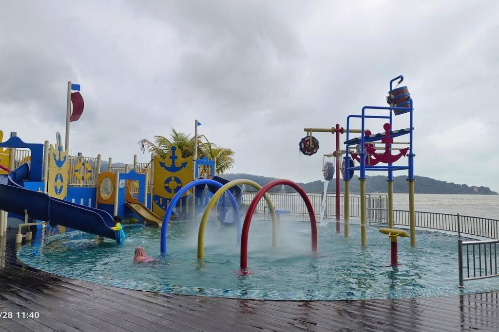 Love De Sea 4Pax 850Sf 2R2B Imperium Residence Kuantan Kültér fotó
